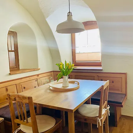 Uriges Alpen-apartment Juen Stefan * See